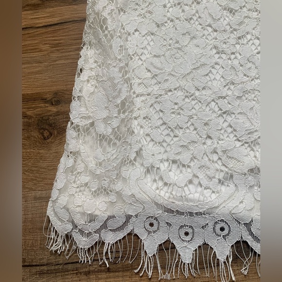 Leighton Lace-overlay Eyelash-fringe Blouse - Picture 14 of 14
